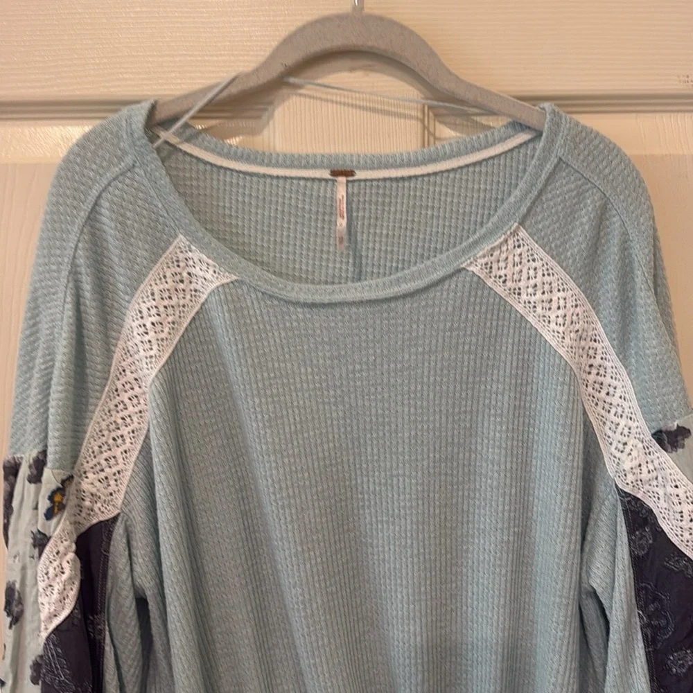 Free People Casual Clash top, XS